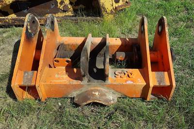 Coupler for Doosan DL250 Wheel loader