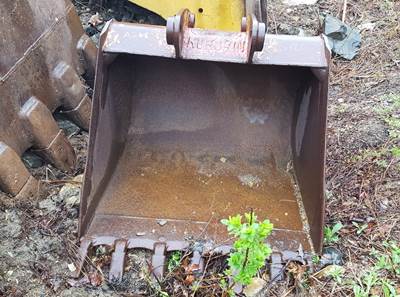36" Cat 426 Digging Bucket for Loader Backhoe