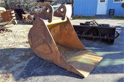 Ditching Bucket for hitachi, Komatsu, LinkBelt 270, PC300, 330 Excavator