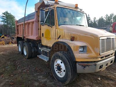 2001 Freightliner FL-80 2 Ton Dump Truck