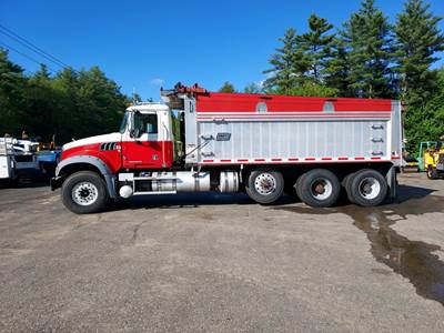 2015 Mack GU713 Tri-Axle Dump Truck