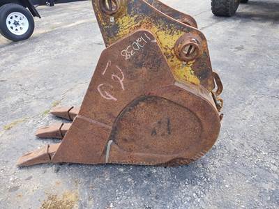 Caterpillar 24" Digging Bucket for 315B, 315C, 315D EXCAVATOR