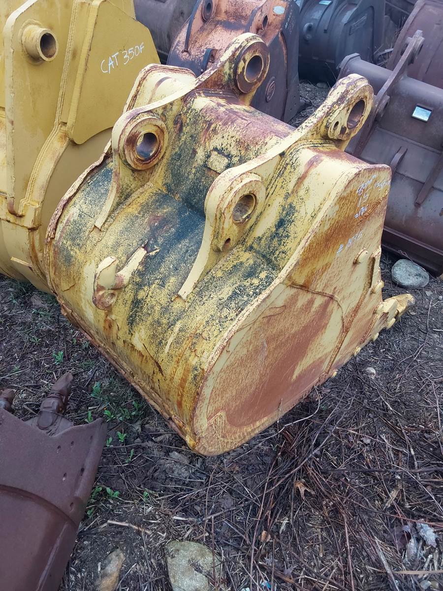 39" John Deere Excavator Bucket For Sale Lebanon, ME 1835