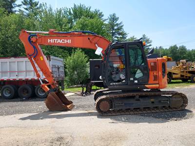 2020 Hitachi ZX135US-6 Tracked Excavator