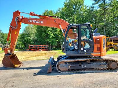 2020 Hitachi ZX135US-6 Tracked Excavator
