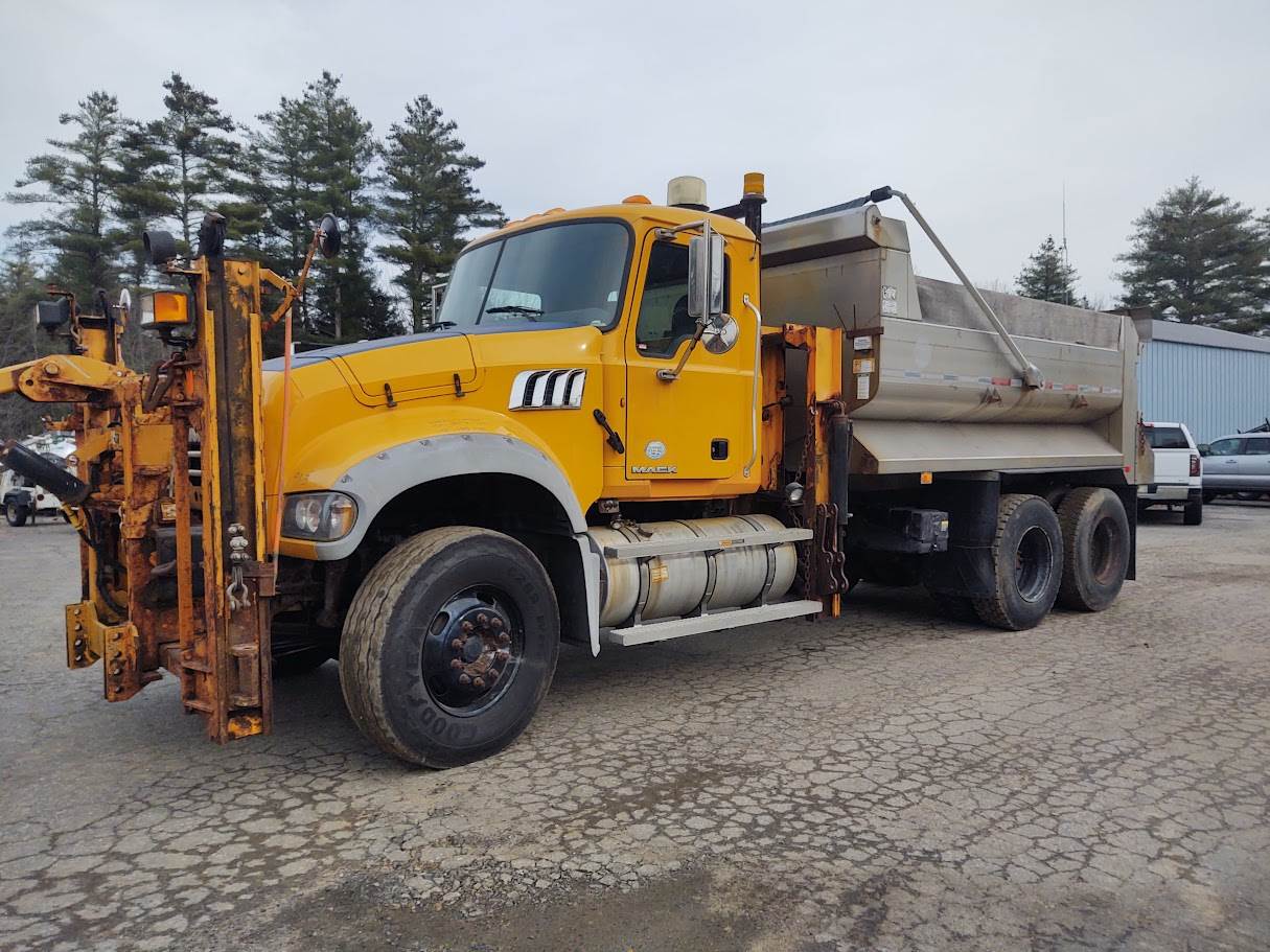 2011 Mack GU713 Plow/Dump Truck For Sale, 125,299 Miles Lebanon, ME 3106
