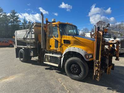 2013 Mack GU712 Plow/Dump Truck