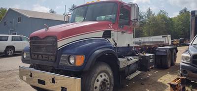 2007 Mack CV713 ROLLOFF TRUCK Roll Off Truck - Roll Off Body