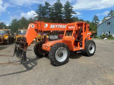 2012 SkyTrak Telehandler