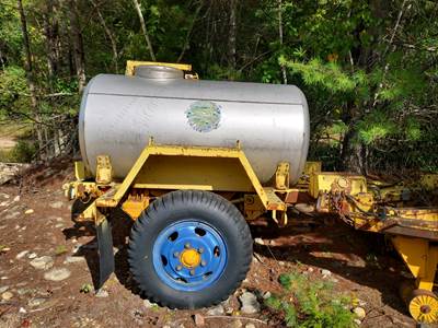 SS Trailer-Mounted Water Tank