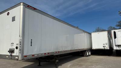 Great Dane Champion 53 ft Dry Van Trailer - Swing Door, Air Ride, Sliding Axle