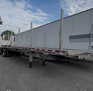 East LOGGING TRAILER Flatbed Trailer