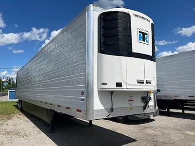 UTILITY 3000R 53 ft Reefer Trailer - Sliding Axle, Swing Door, Thermo King