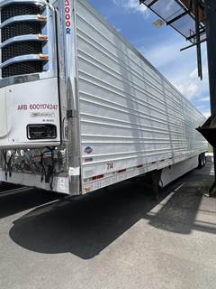 UTILITY 3000R 53 ft Reefer Trailer - Sliding Axle, Swing Door, Thermo King