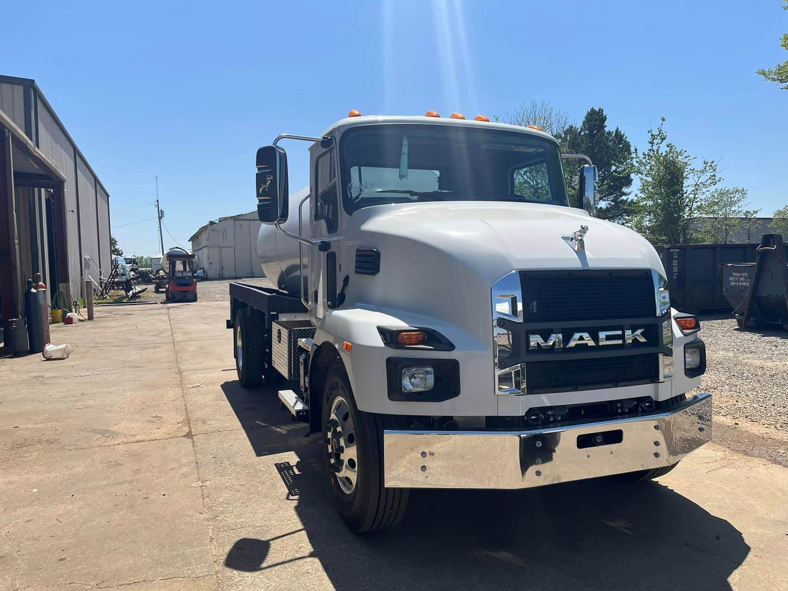 2024 Mack MD6 Sewer / Septic Truck IronVac 2100 Gallon For Sale