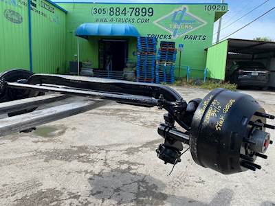 2013 Eaton 20000 LBS Front Axle Assembly
