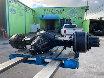 2009 Isuzu FTR Front Axle Assembly