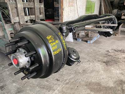 2009 Mack 18000 LBS Front Axle Assembly