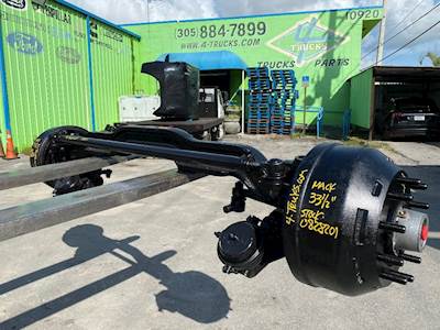 2010 Mack Front Axle Assembly