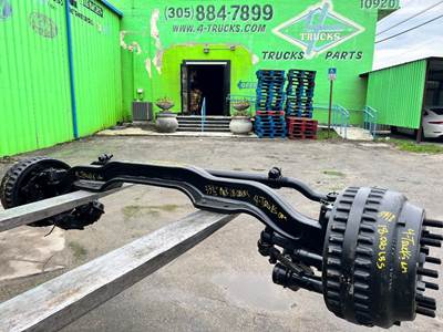 2016 Mack 25195184 Front Axle Assembly