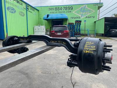 2004 Mack 18.000LBS Front Axle Assembly