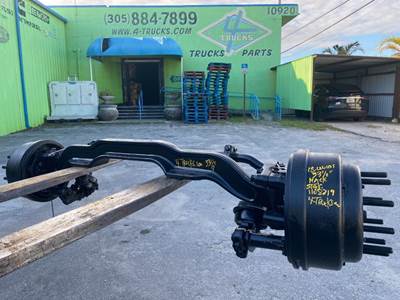 2014 Mack 18.000LBS Front Axle Assembly