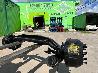 2014 Mack 18.000LBS Front Axle Assembly