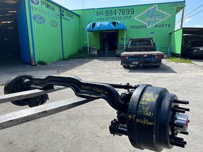 2005 Mack 3QHF545P2 Front Axle Assembly