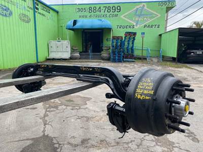 2011 Meritor MFS20133AMN52 Front Axle Assembly