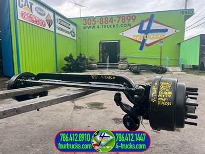 2015 Meritor MFS20133 Front Axle Assembly