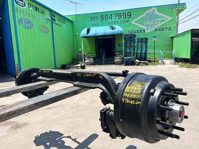 2010 Meritor-Rockwell 20.000LBS Front Axle Assembly