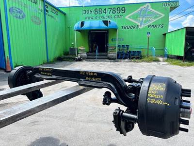 2009 Meritor-Rockwell 20.000LBS Front Axle Assembly