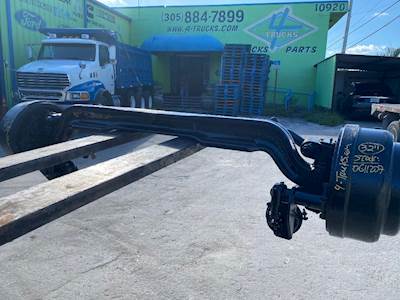 2006 Spicer 18.000-20.000LBS Front Axle Assembly