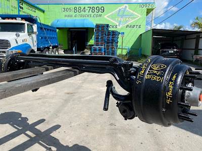 2009 Spicer 18.000-20.000LBS Front Axle Assembly