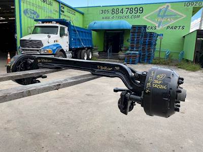 1998 Spicer 20.000LBS Front Axle Assembly