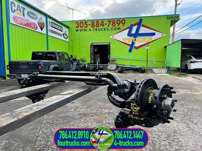 2018 Spicer 220TB105 Front Axle Assembly
