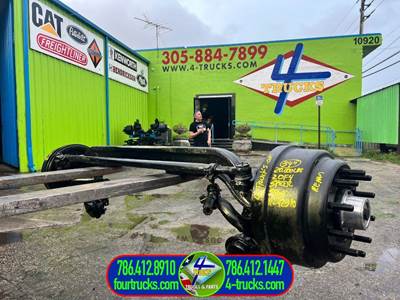 2015 Spicer 20F4 Front Axle Assembly