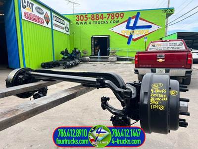 2014 Spicer 220TB101 Front Axle Assembly