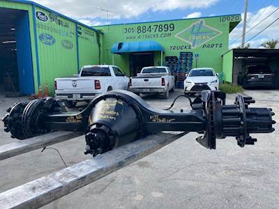 2003 Spicer N175 Rear Axle Assembly