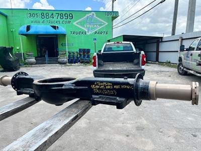 2006 Mack 58.000LBS Axle Housing