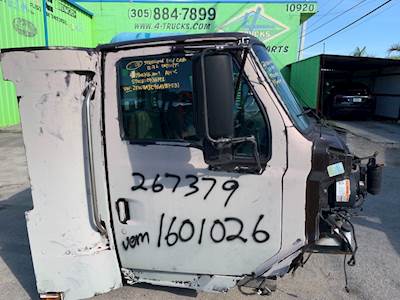2006 FORD STERLING A9500 DAYCAB CABS
