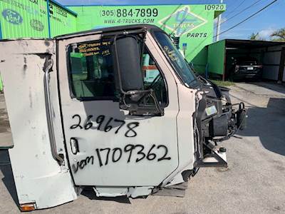 2007 Sterling A9500 CAB MOUNT