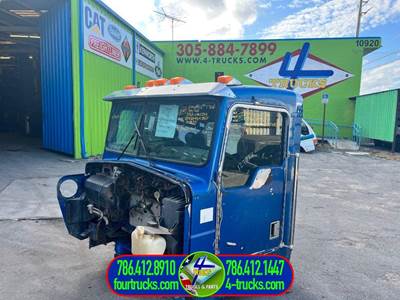 2005 Kenworth T800 Cab Assembly