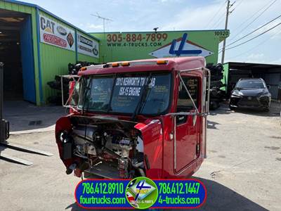 2013 Kenworth T800 Cab Assembly