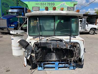 1995 Mack RD Cab Assembly