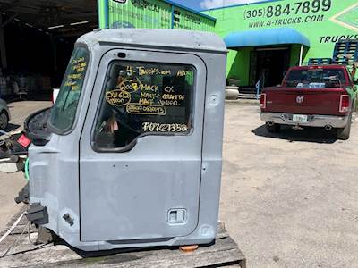 2007 Mack Vision CXN612 Cab Assembly