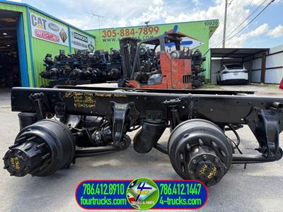 2001 Freightliner AIRLINER Cutoff