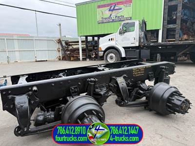 2011 Freightliner AIRLINER Cutoff