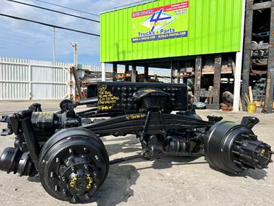 2011 Freightliner TUFTRAC Cutoff