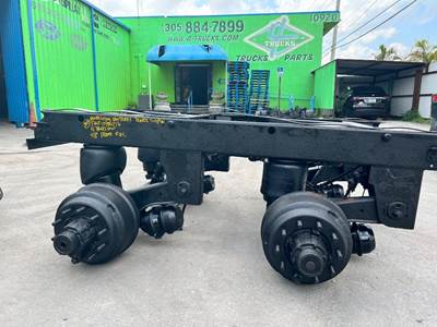 2013 Hendrickson VANTRAAX Cutoff